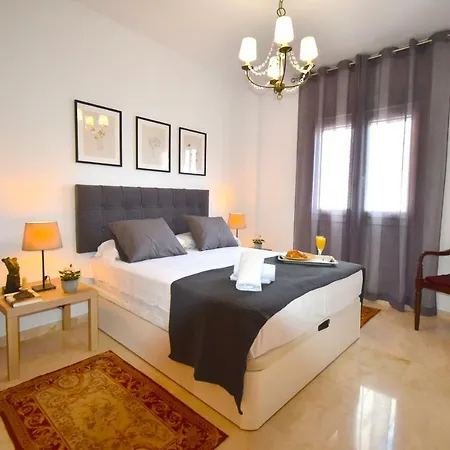 Renthas Beach Apartament