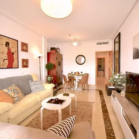 Renthas Beach Apartament